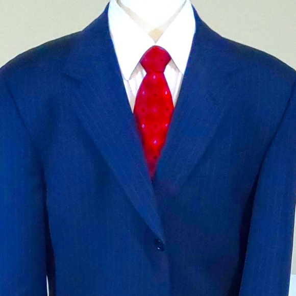 DonnaKaranModern-Fit Suit